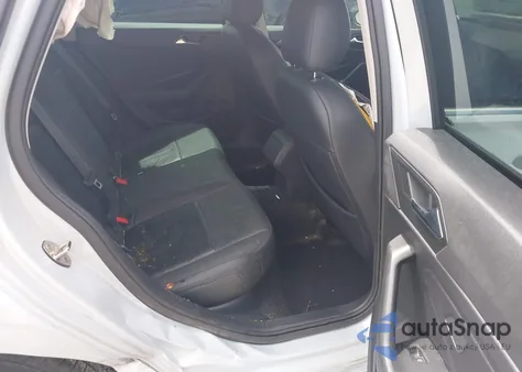 2019 Volkswagen Jetta 1.4T R-Line/1.4T S/1.4T Se from USA, damaged, VIN 3VWC57BU5KM117254